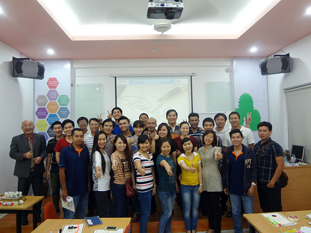 Kỹ năng bán hàng & Marketing chuyên nghiệp - FPT Services (16 & 17.05.2015)